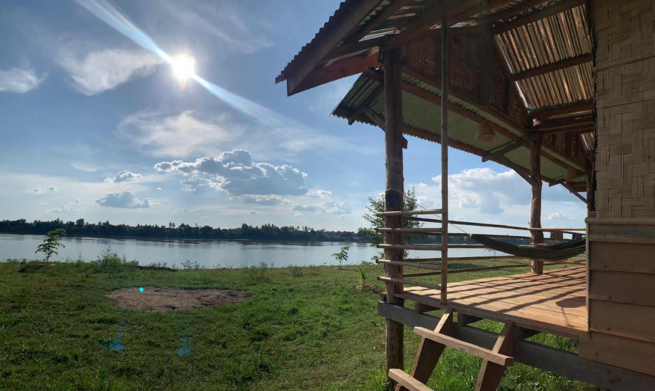 Vera Sunset Homestay Local Experience With Lao Family Muang Không Eksteriør bilde